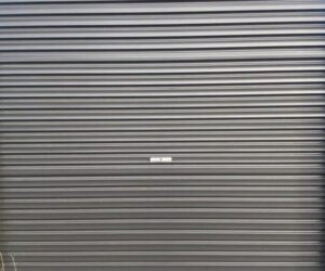 3m10ft storage space with roller doors 3 800x500 1 400x250